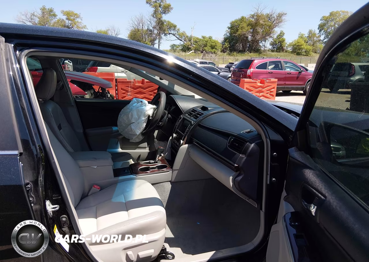 2013 Toyota Camry Xle V6 VIN:4T1BK1FK8DU526257 - 5