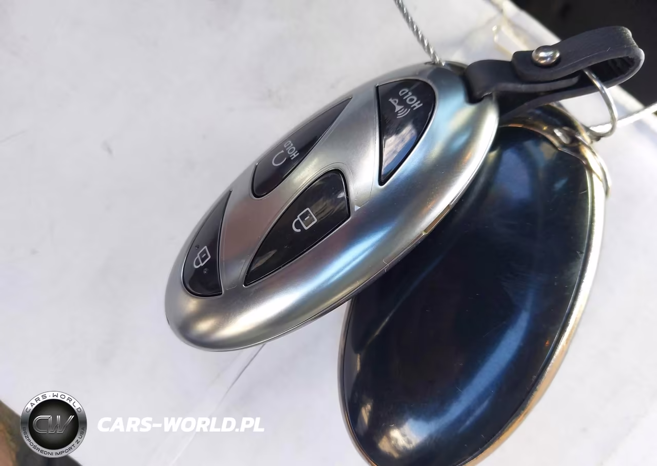 2024 Hyundai Elantra Hybrid Blue VIN:KMHLM4DJ2RU113350 - 11