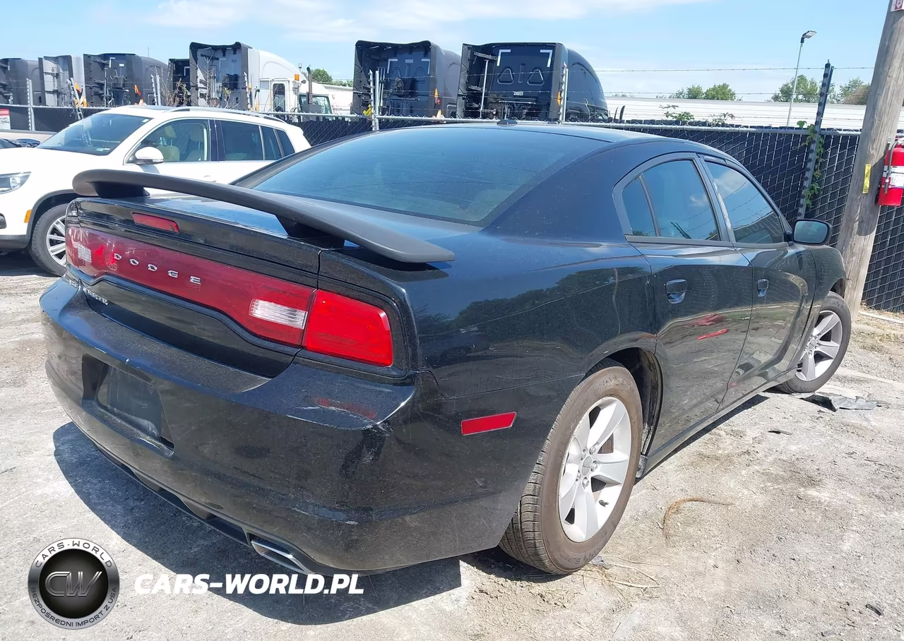 2012 Dodge Charger Se VIN:2C3CDXBG7CH300563 - 4