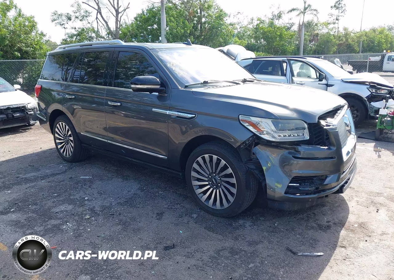 2018 Lincoln Navigator Reserve – zdjęcie 1 z 16