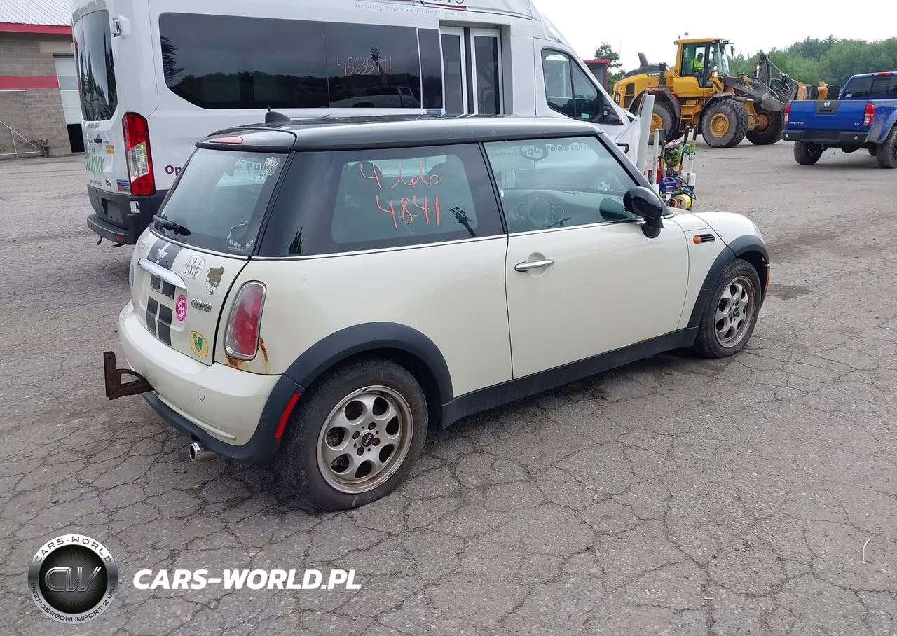 2005 Mini Cooper VIN:WMWRC33455TC59491 - 4