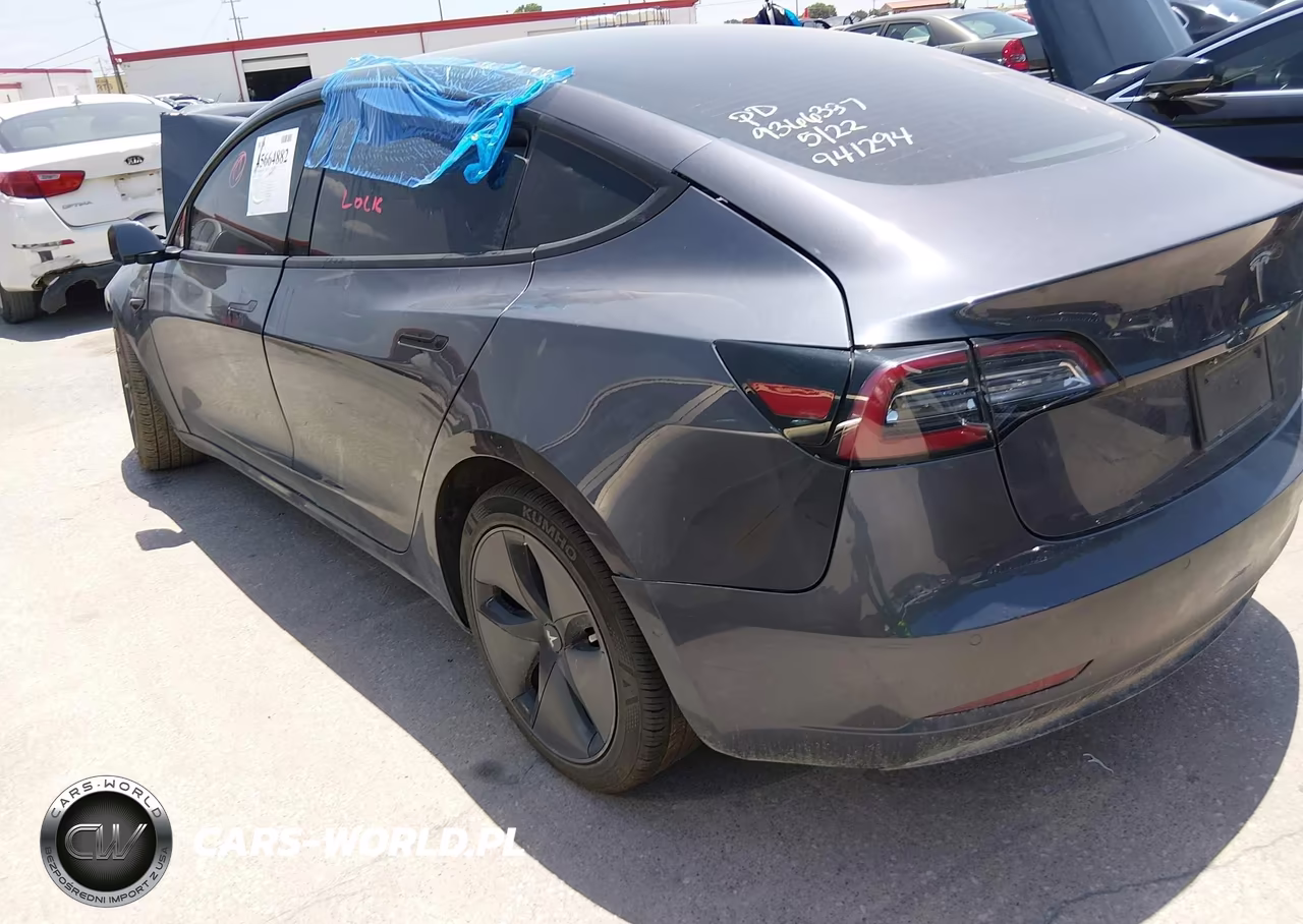 2021 Tesla Model 3 Standard Range Plus Rear-Wheel Drive VIN:5YJ3E1EA5MF941294 - 3