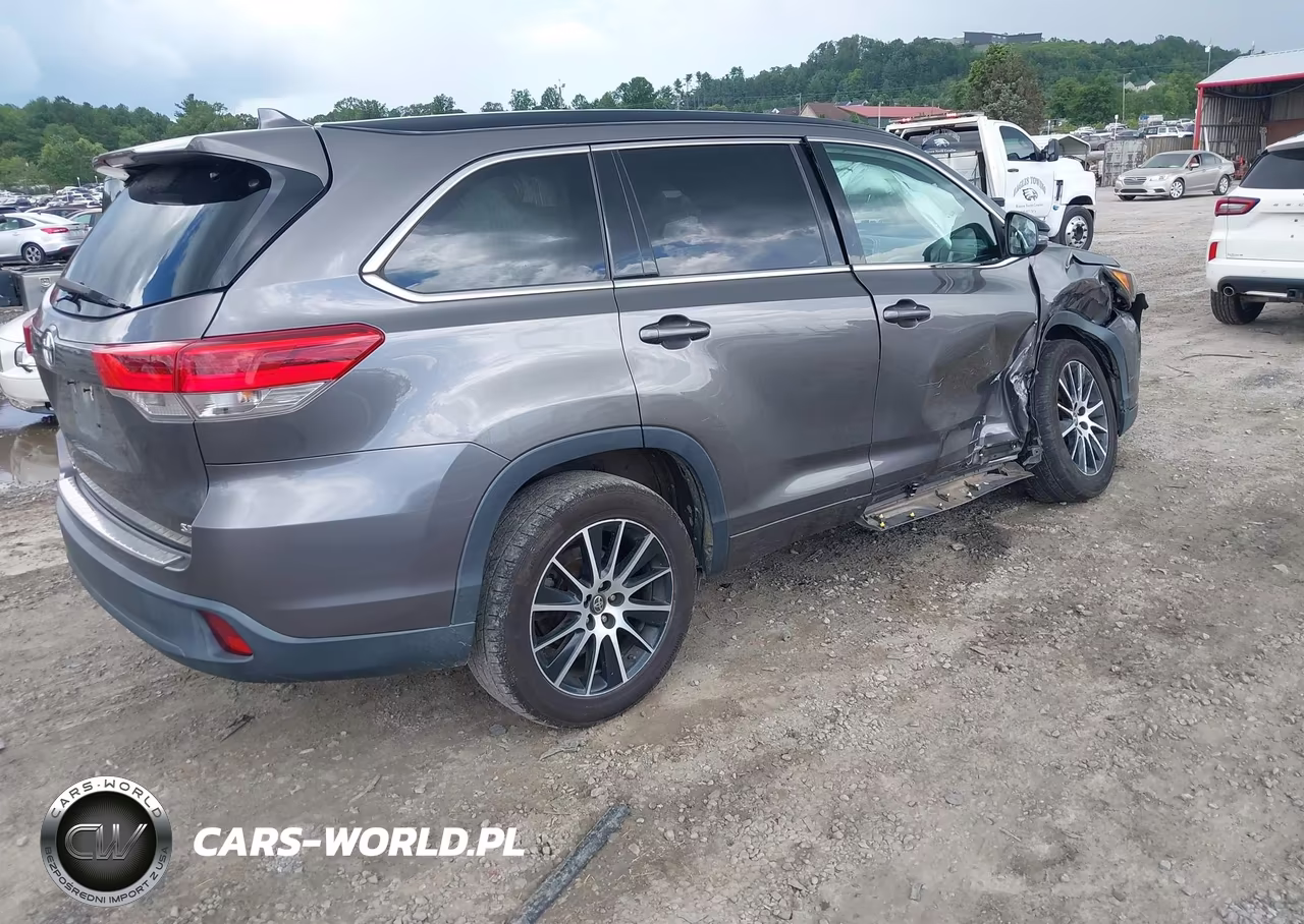 2017 Toyota Highlander Se VIN:5TDKZRFH2HS508902 - 4