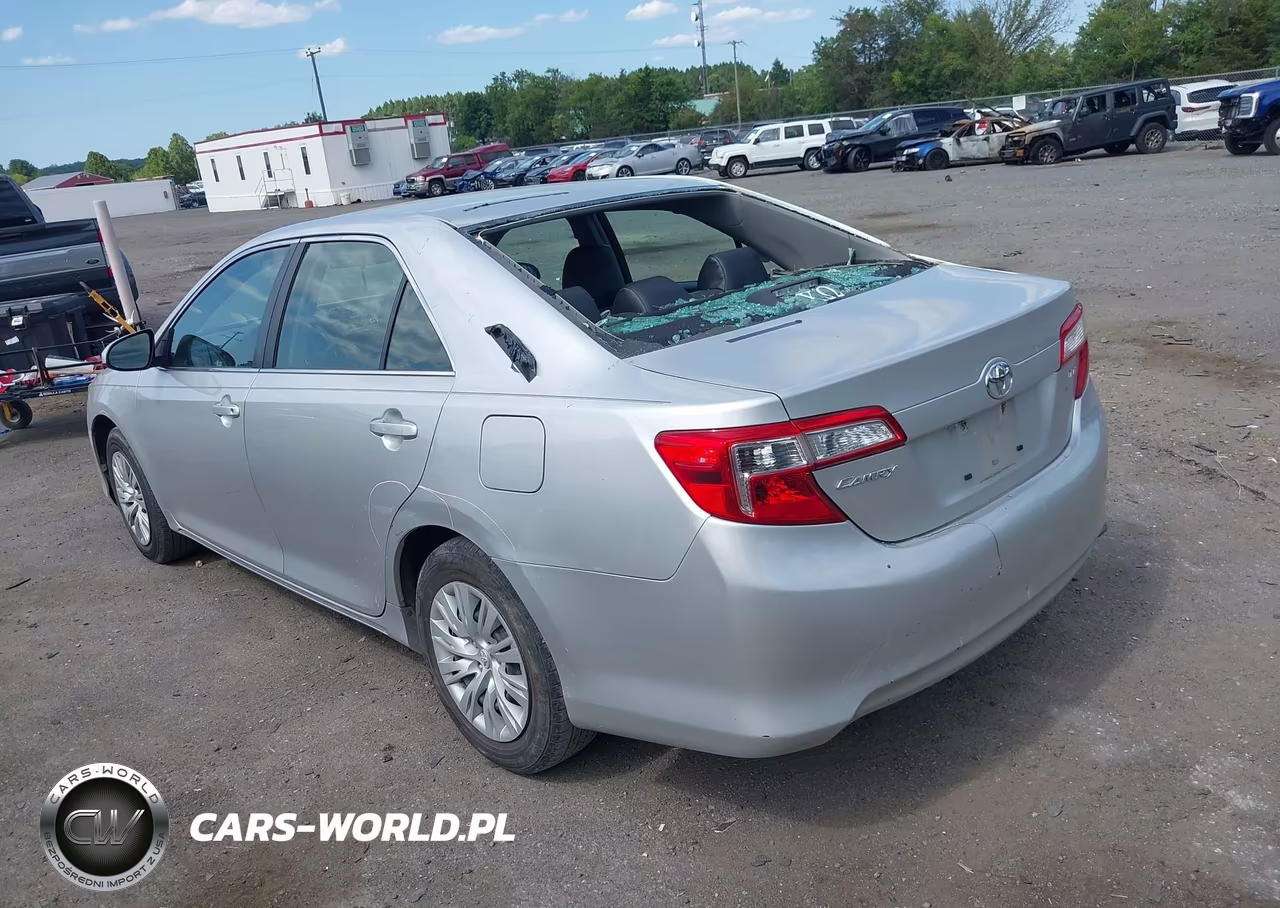 2012 Toyota Camry Le VIN:4T4BF1FK0CR271483 - 3