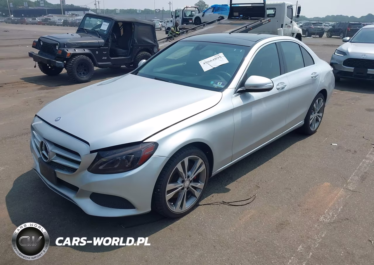 2015 Mercedes-Benz C 300 Luxury 4Matic VIN:55SWF4KB2FU029474 - 2