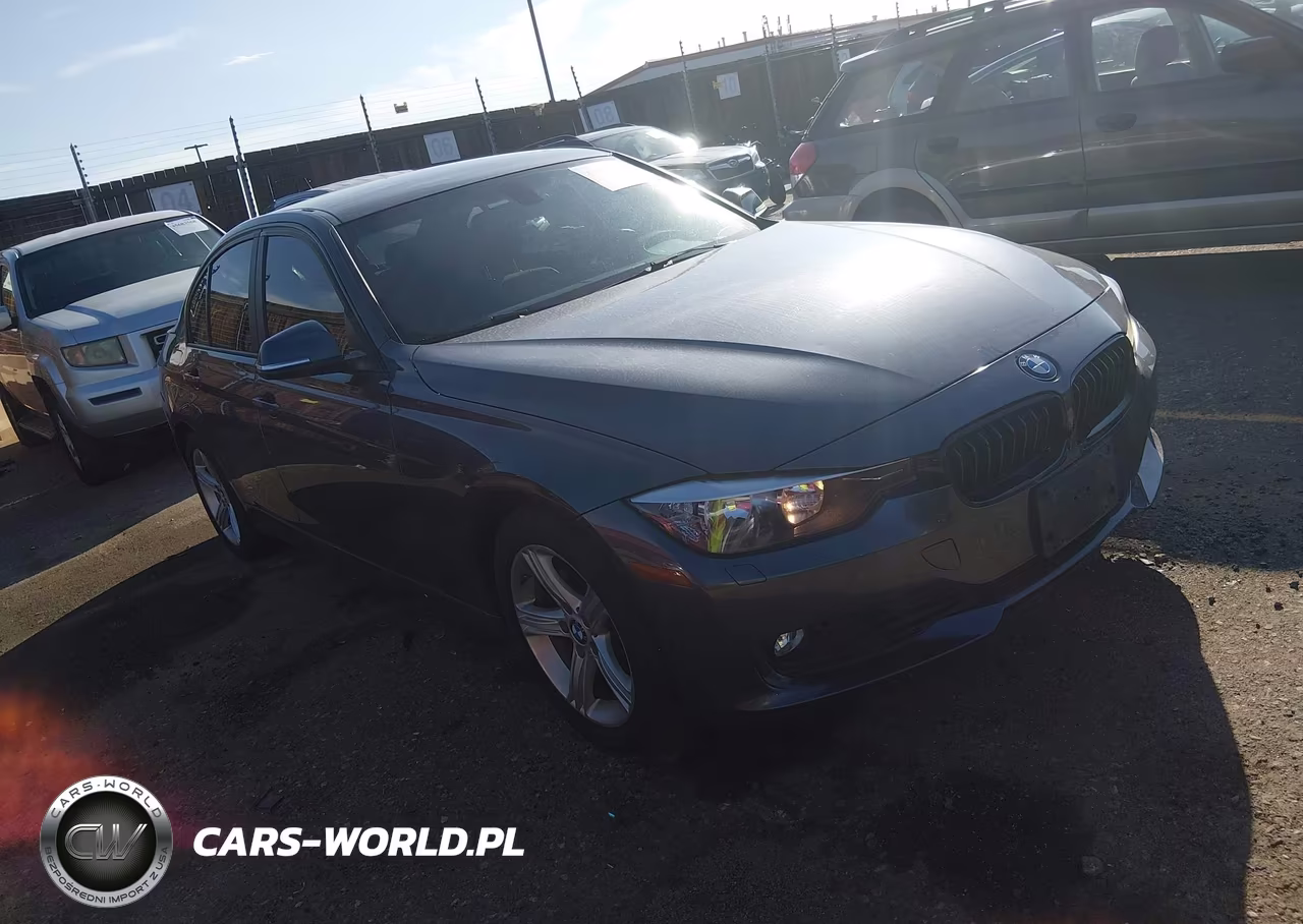 2015 BMW 328I xDrive – zdjęcie 1 z 18