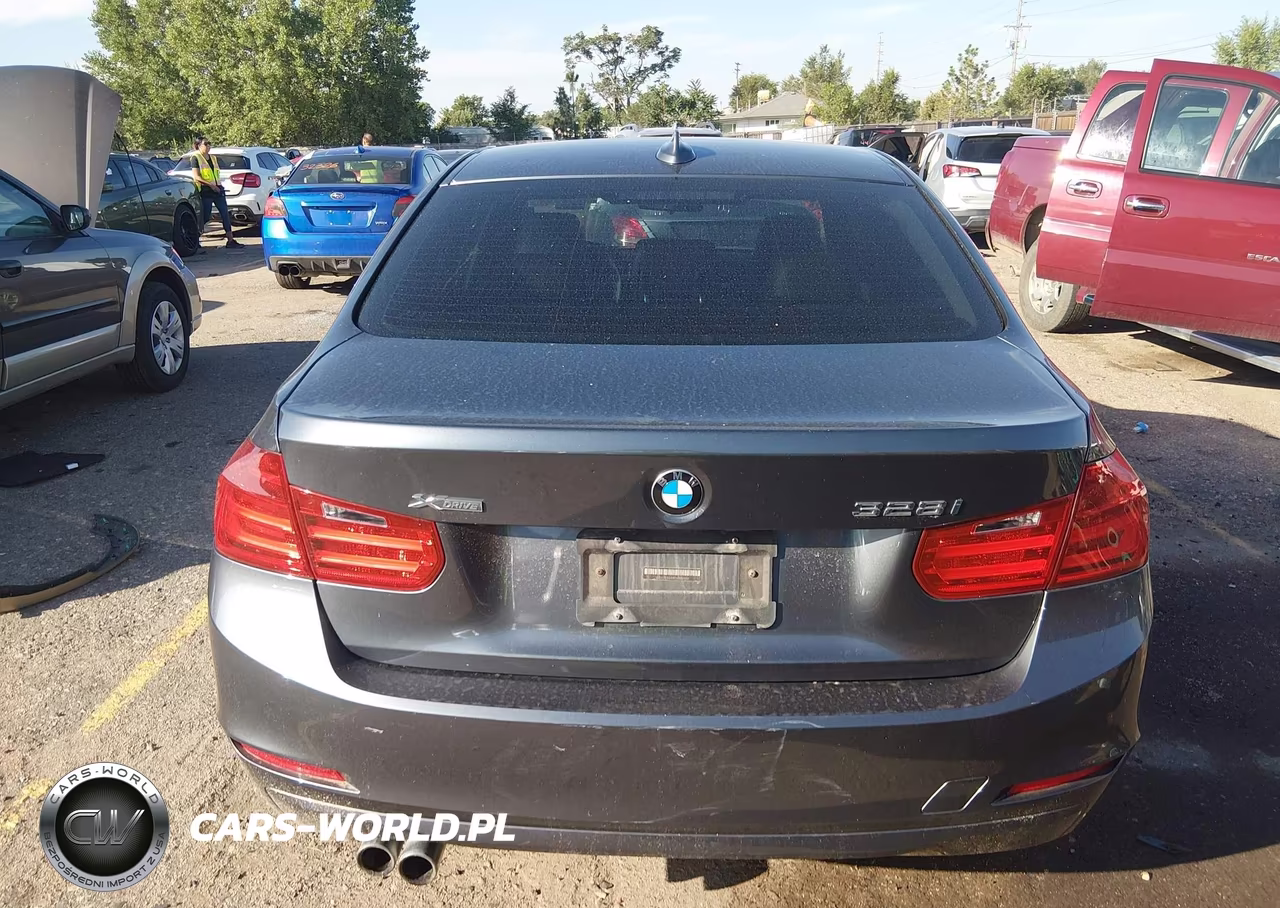 2015 BMW 328I xDrive VIN:WBA3B3G59FNR88494 - 15