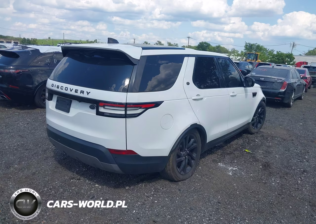2017 Land Rover Discovery Se VIN:SALRGBBV1HA028413 - 4