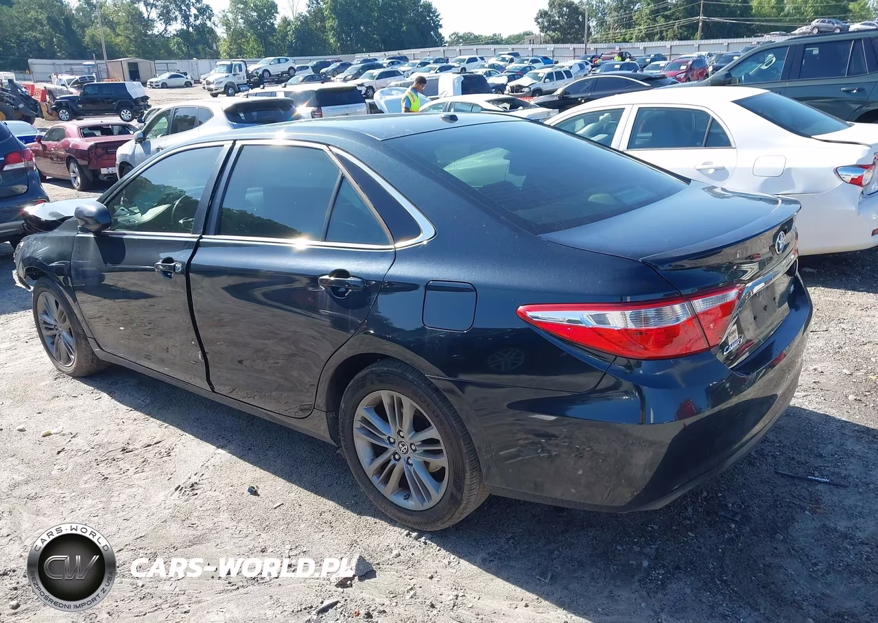 2015 Toyota Camry Se VIN:4T1BF1FK9FU024705 - 3