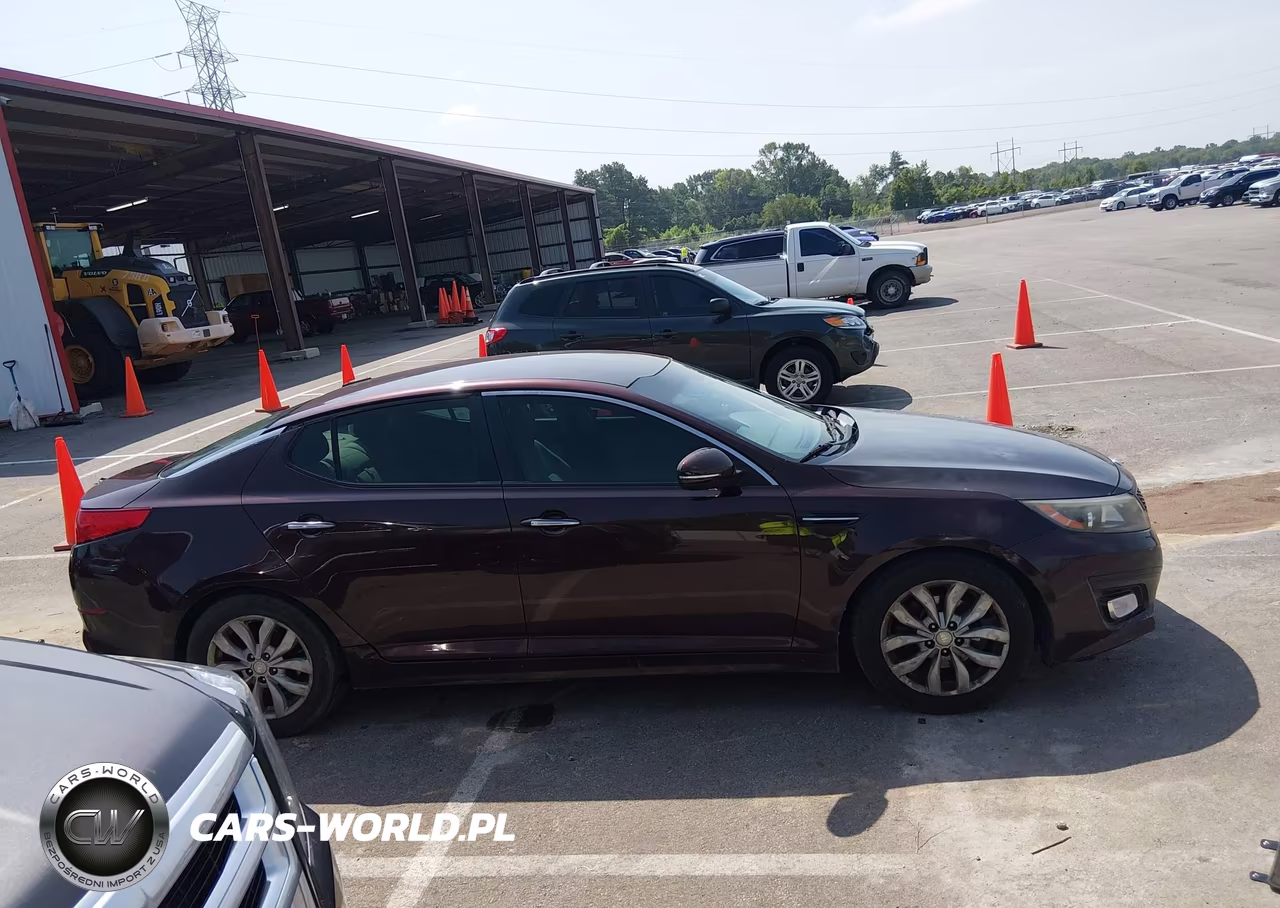 2015 Kia Optima Lx VIN:5XXGM4A74FG400219 - 13