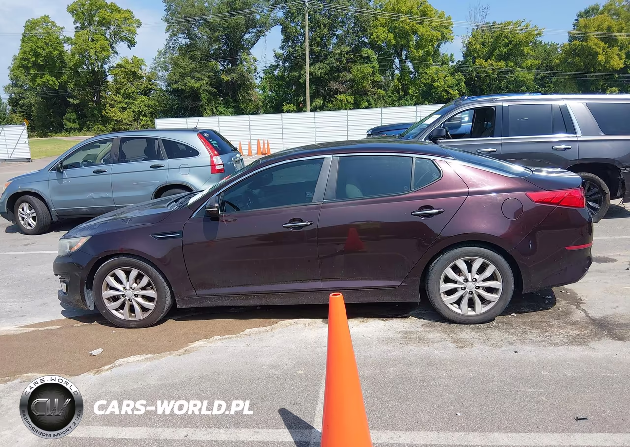 2015 Kia Optima Lx VIN:5XXGM4A74FG400219 - 14
