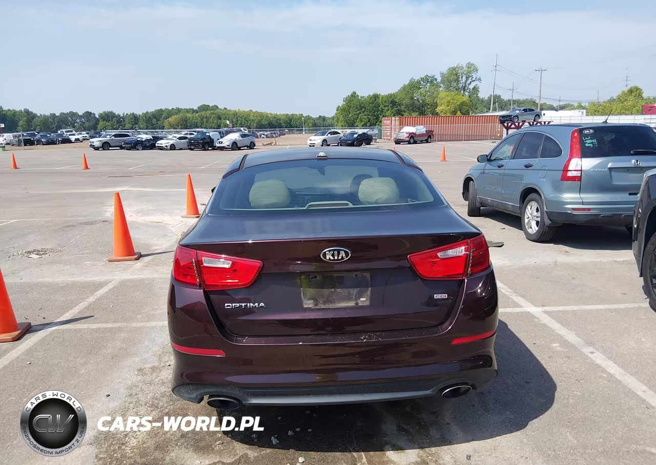 2015 Kia Optima Lx VIN:5XXGM4A74FG400219 - 16