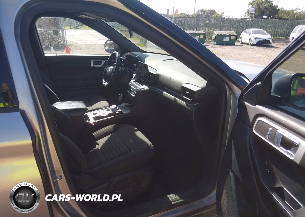 2020 Ford Explorer Xlt VIN:1FMSK8DH4LGC43092 - 5