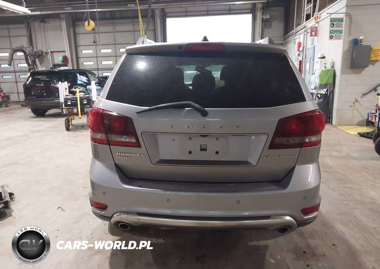 2017 Dodge Journey Crossroad Plus Awd VIN:3C4PDDGG3HT542060 - 16