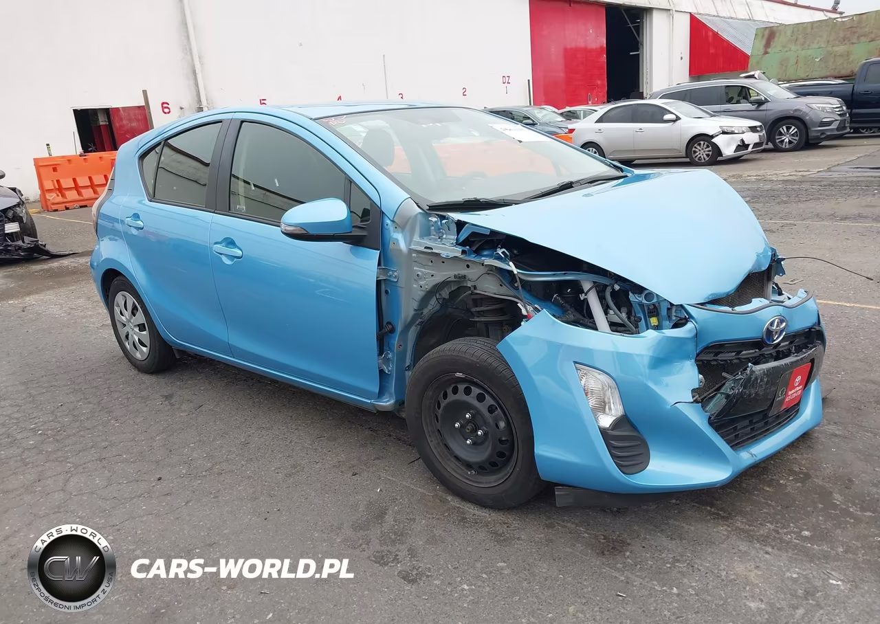 2016 Toyota Prius C Two