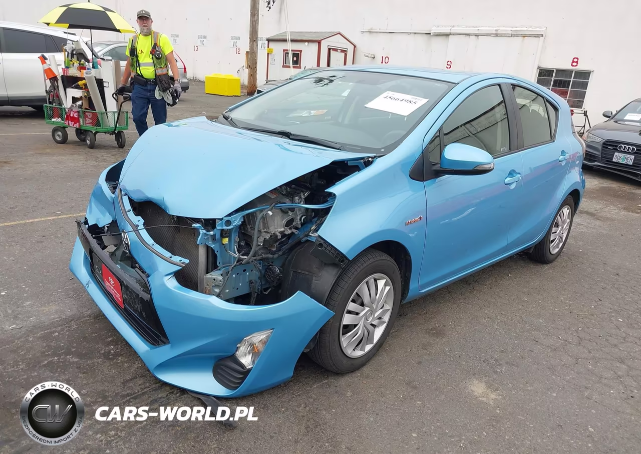 2016 Toyota Prius C Two VIN:JTDKDTB39G1128019 - 2