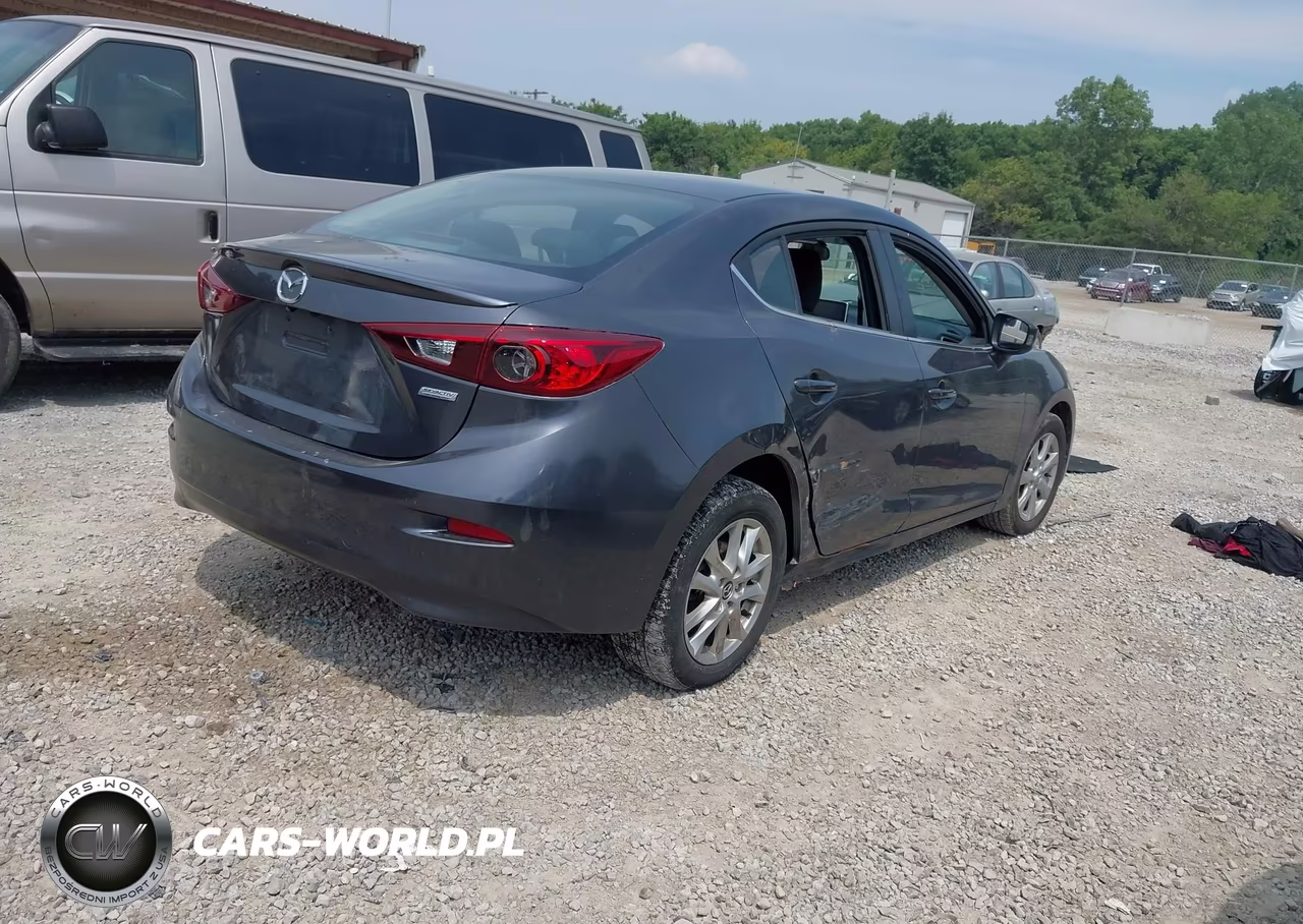 2015 Mazda Mazda3 I Touring VIN:3MZBM1V7XFM169308 - 4