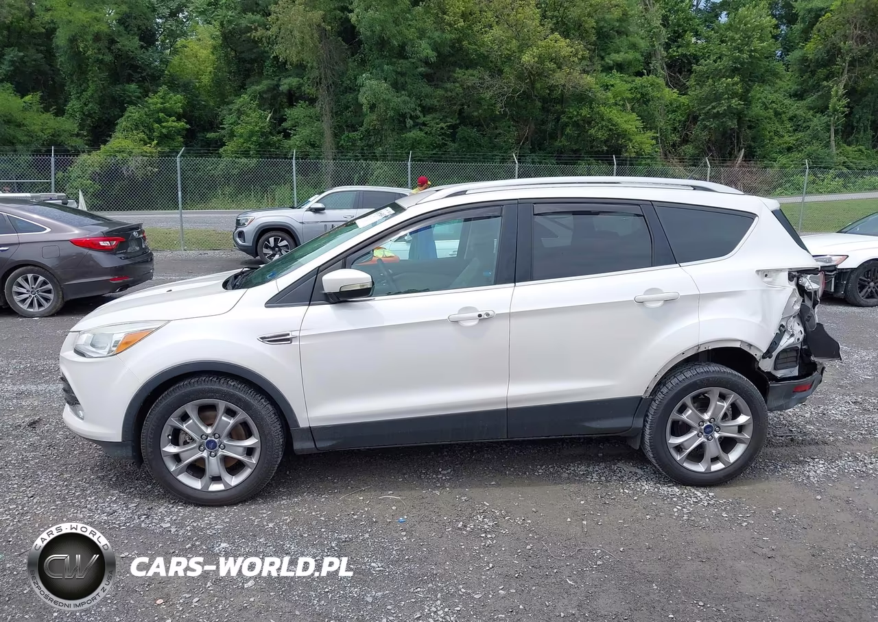 2016 Ford Escape Titanium VIN:1FMCU9JX5GUB67485 - 14