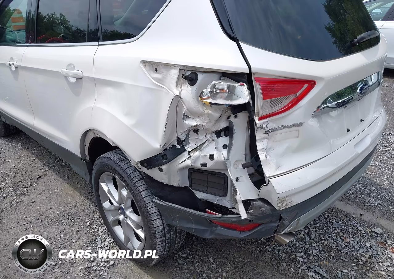 2016 Ford Escape Titanium VIN:1FMCU9JX5GUB67485 - 6