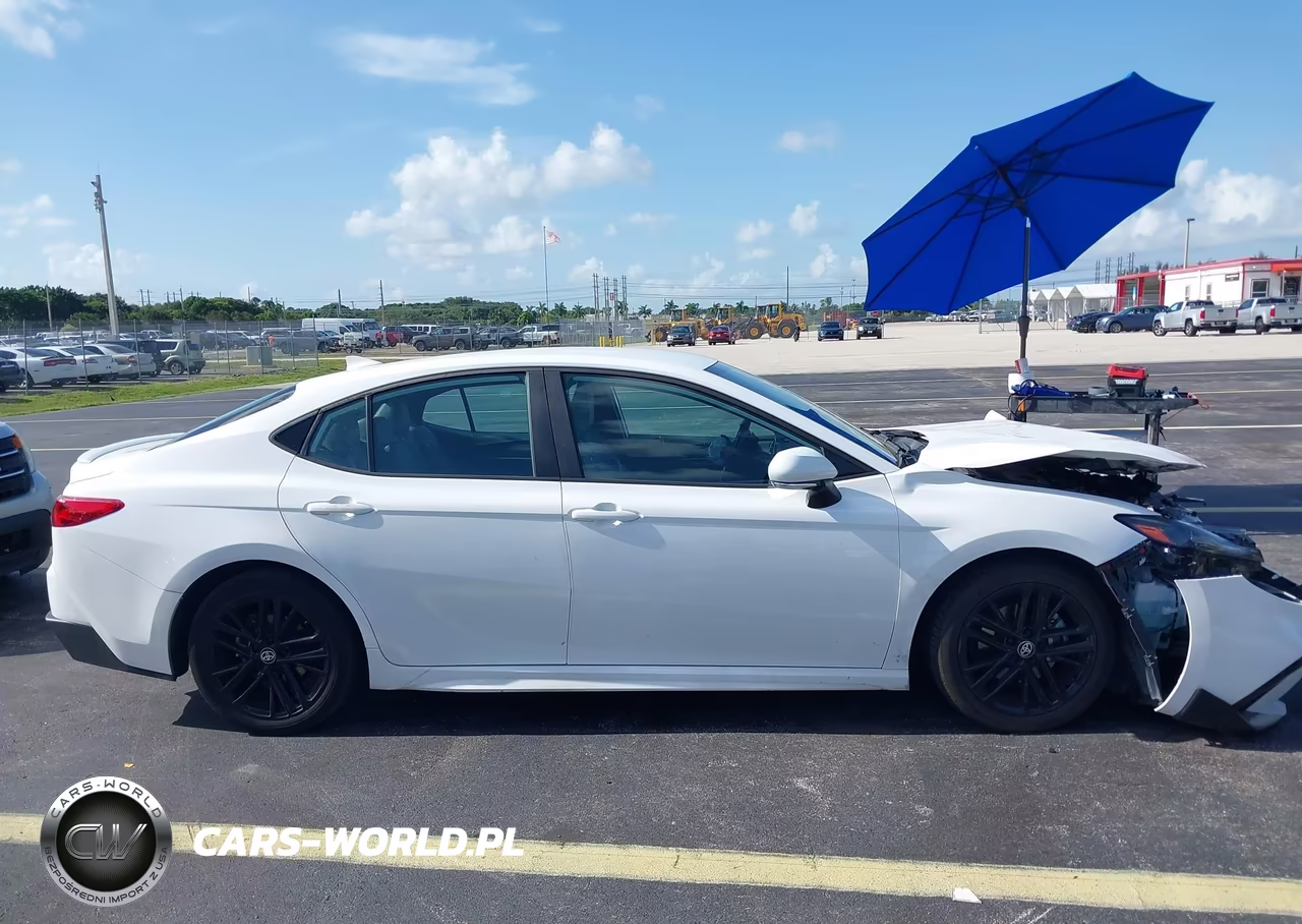 2025 Toyota Camry Se VIN:4T1DAACK1SU505912 - 14