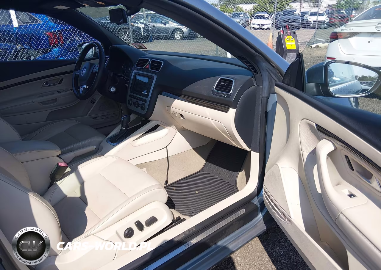 2015 Volkswagen Eos Executive Edition VIN:WVWFW8AH6FV000768 - 5
