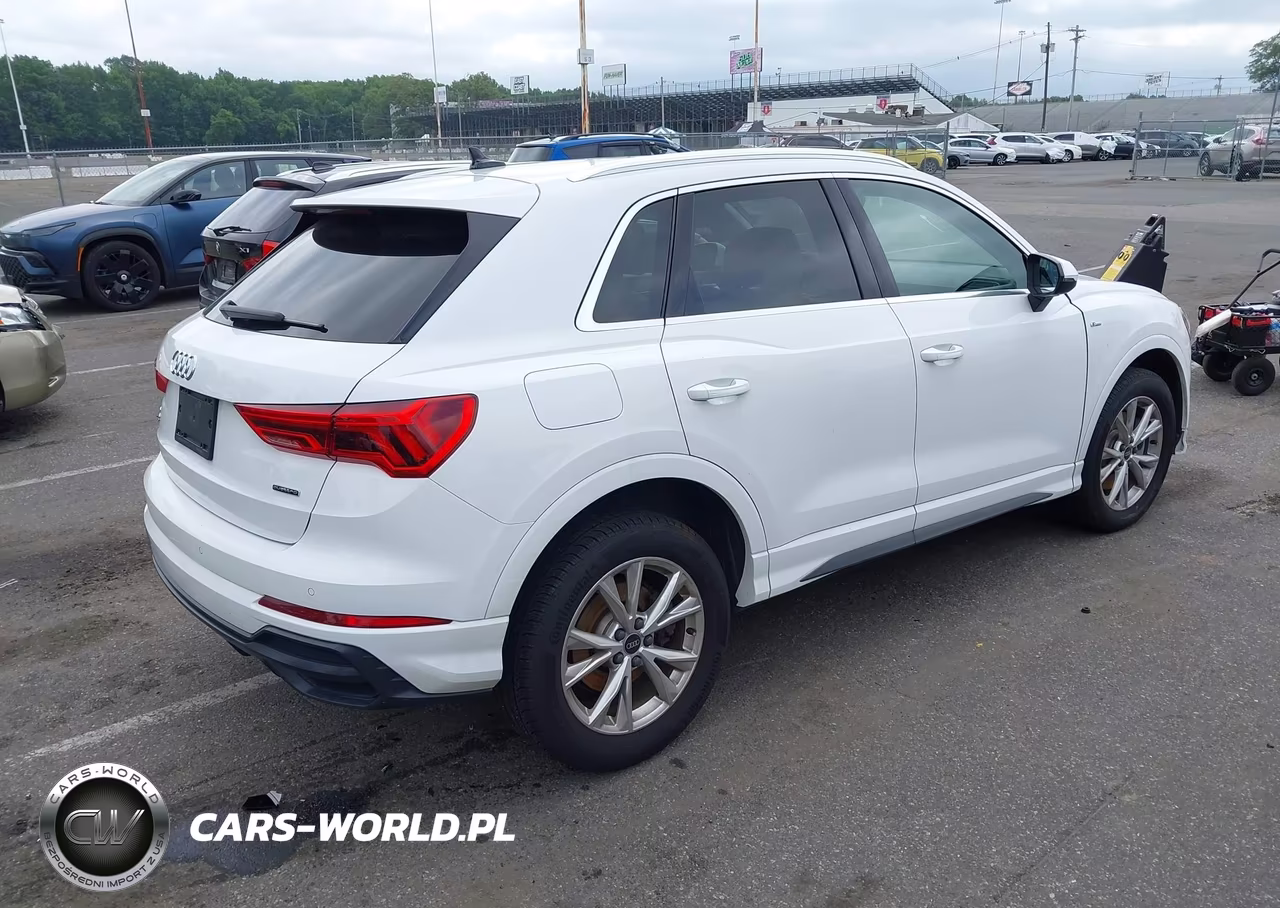 2022 Audi Q3 Premium 45 Tfsi S Line Quattro Tiptronic VIN:WA1DECF37N1085453 - 4