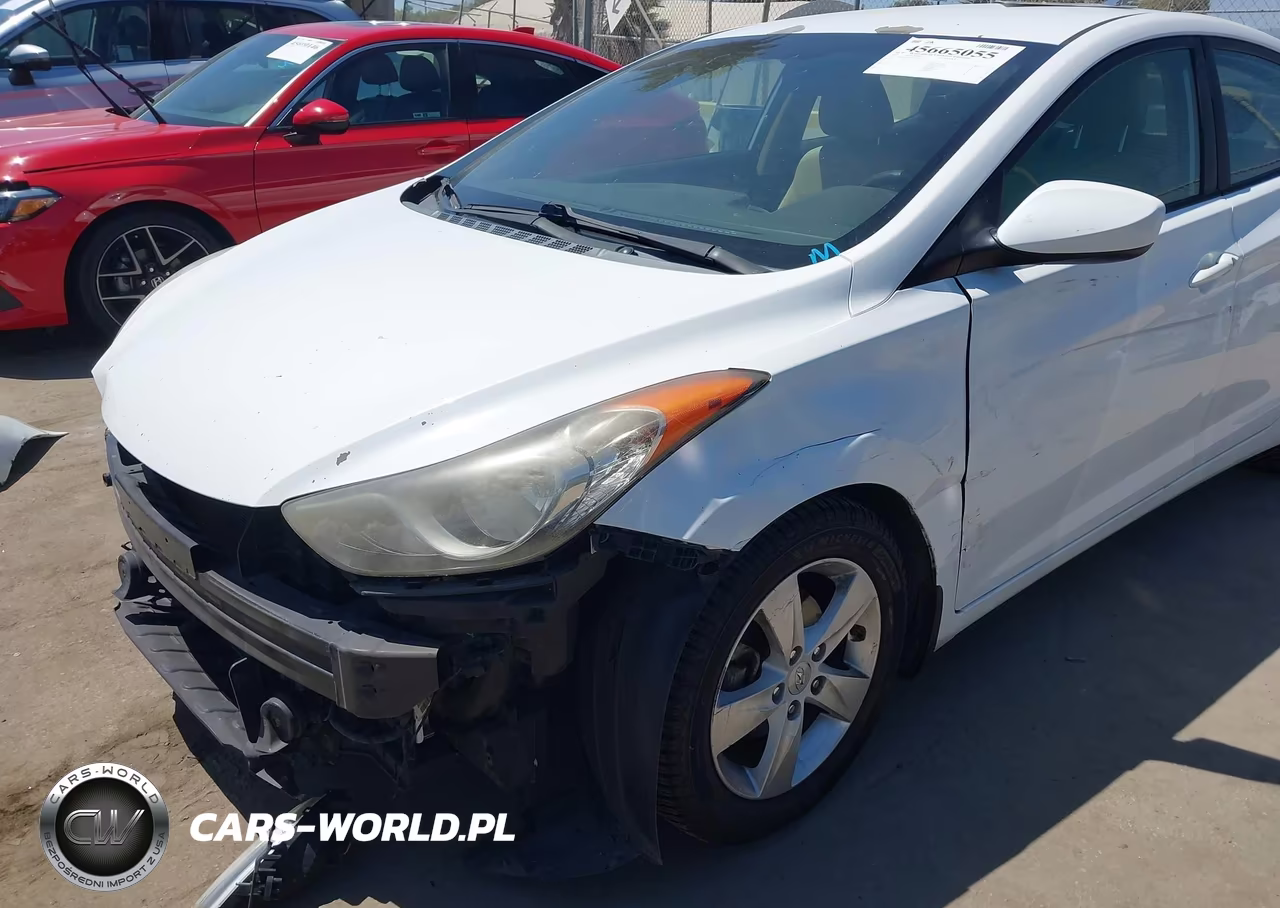 2013 Hyundai Elantra Gls VIN:5NPDH4AE3DH179560 - 6