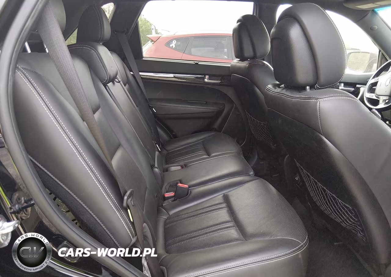 2014 Kia Sorento Limited V6 VIN:5XYKW4A73EG440046 - 8