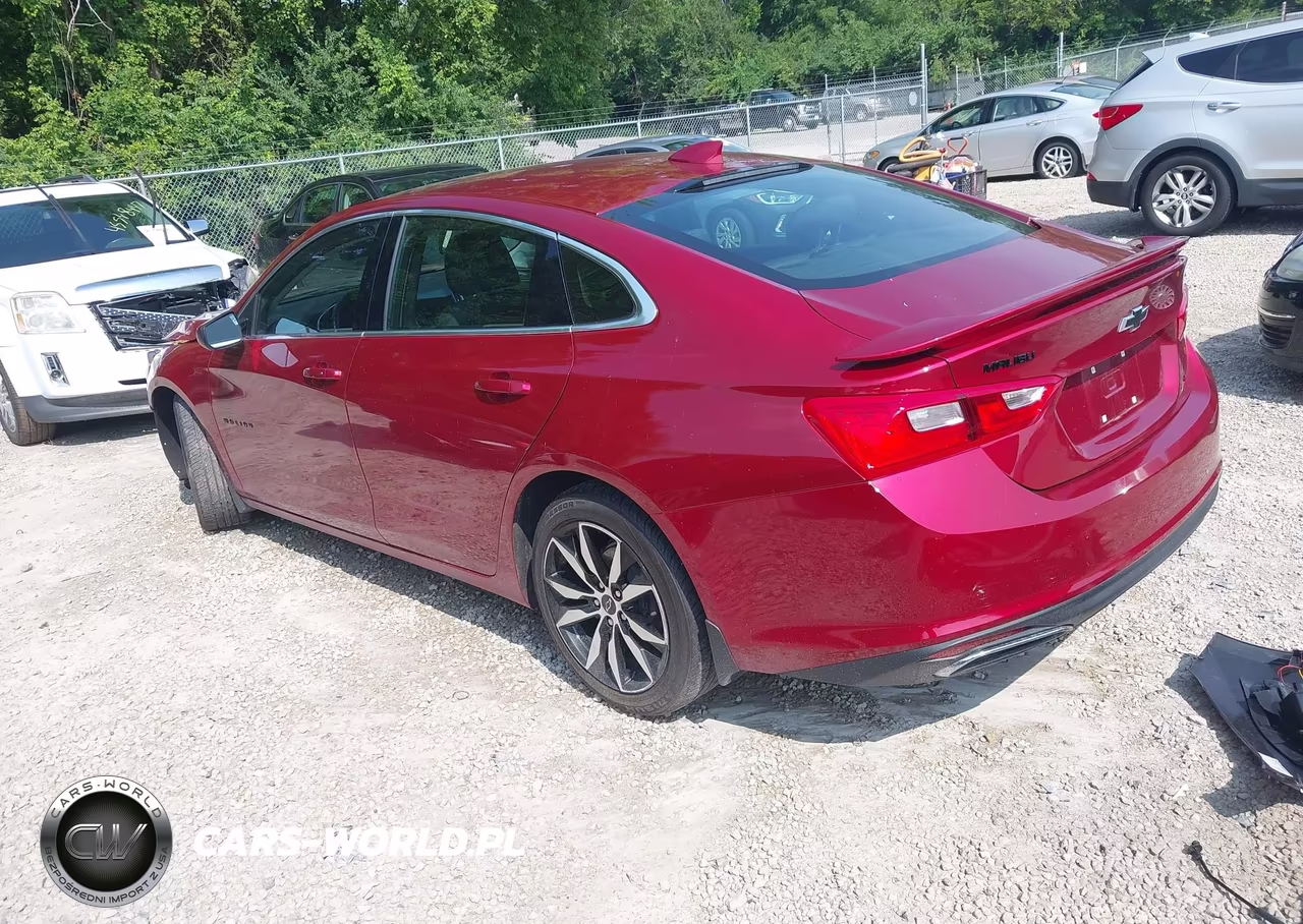 2020 Chevrolet Malibu Rs VIN:1G1ZG5ST2LF060024 - 3