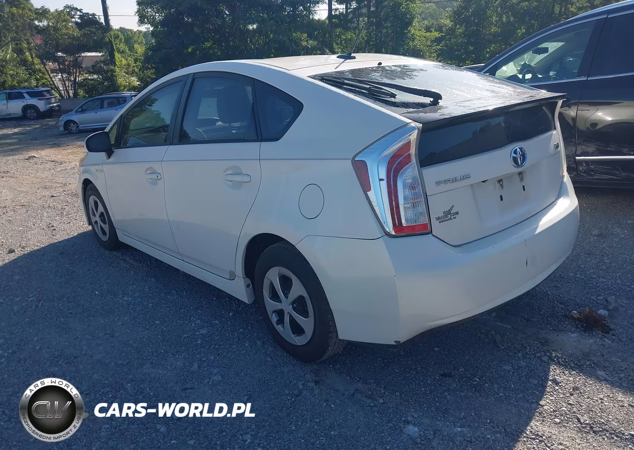 2014 Toyota Prius Three VIN:JTDKN3DU1E0359695 - 3
