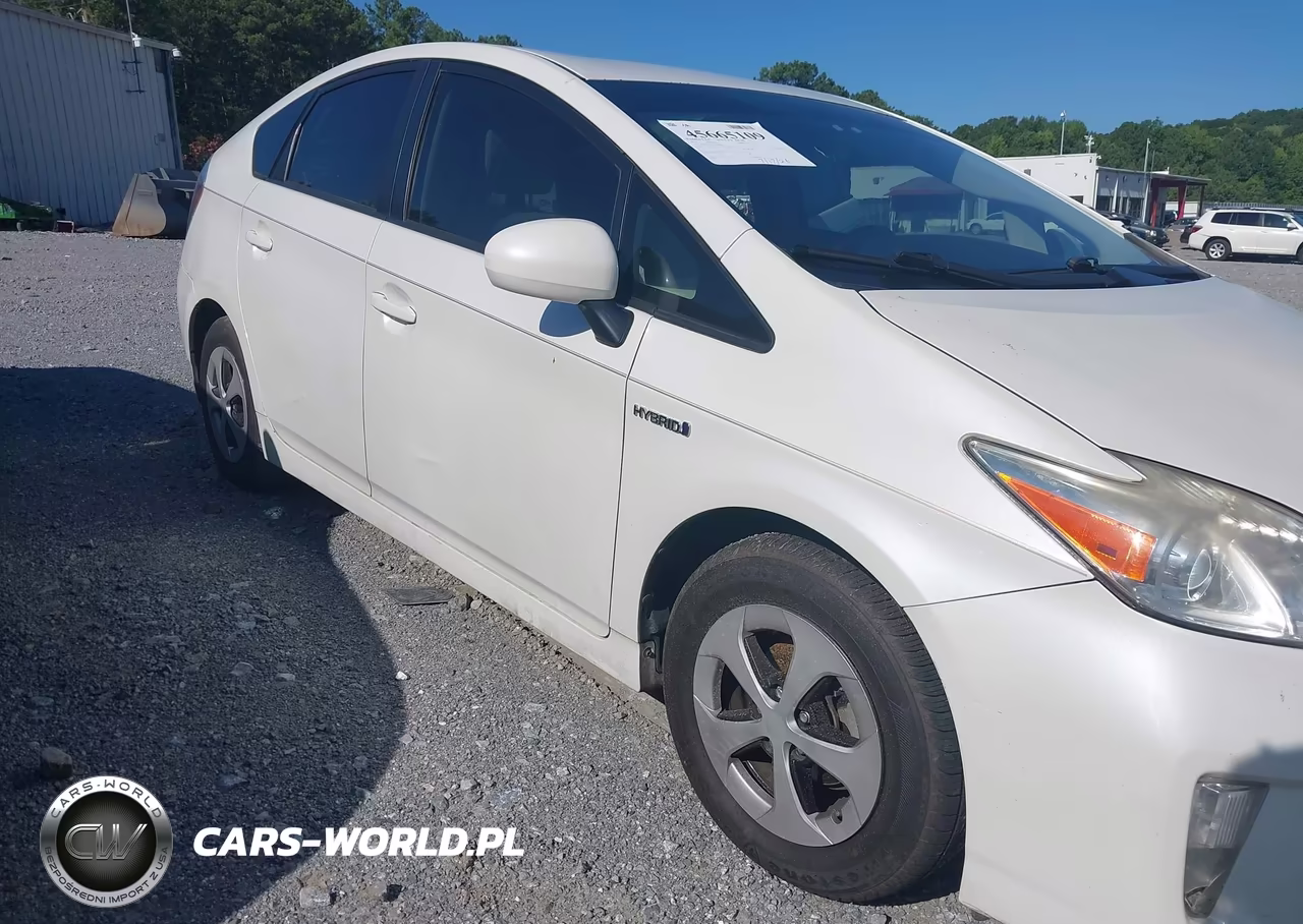 2014 Toyota Prius Three VIN:JTDKN3DU1E0359695 - 6