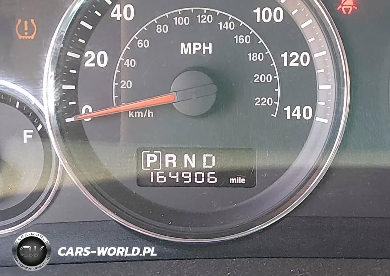 2010 Jeep Grand Cherokee Laredo VIN:1J4PR4GK3AC147801 - 15