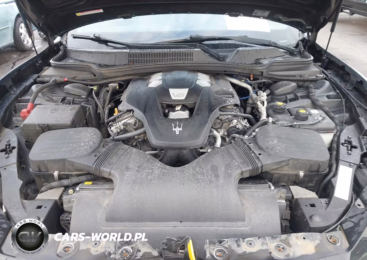 2018 Maserati Ghibli VIN:ZAM57XSA6J1300374 - 10