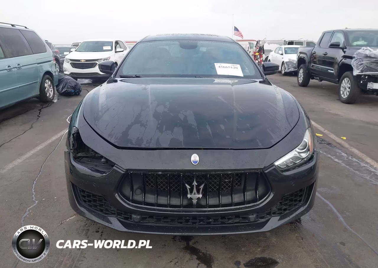 2018 Maserati Ghibli VIN:ZAM57XSA6J1300374 - 13