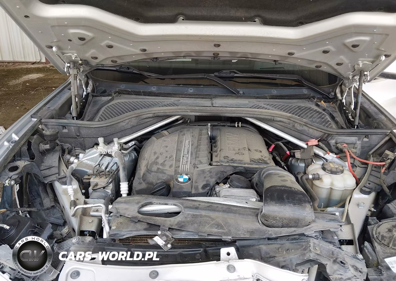 2017 BMW X5 xDrive35I VIN:5UXKR0C55H0V66896 - 10