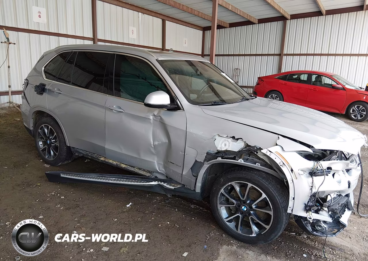 2017 BMW X5 xDrive35I VIN:5UXKR0C55H0V66896 - 6