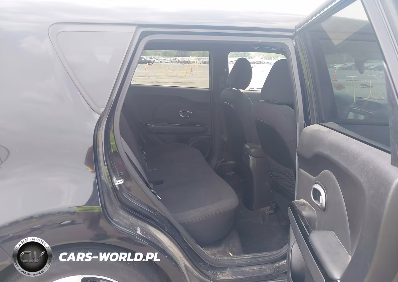 2015 Kia Soul ! VIN:KNDJX3A58F7132774 - 8