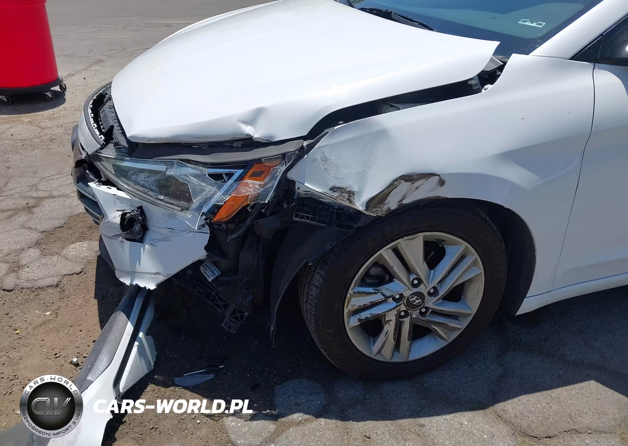 2020 Hyundai Elantra Sel VIN:5NPD84LF5LH600005 - 6