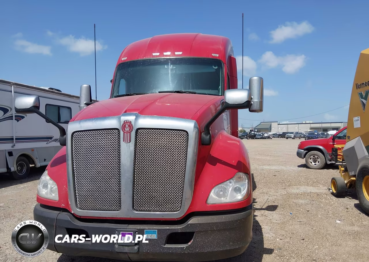 2018 Kenworth T680 VIN:1XKYDP9X5JJ169317 - 12