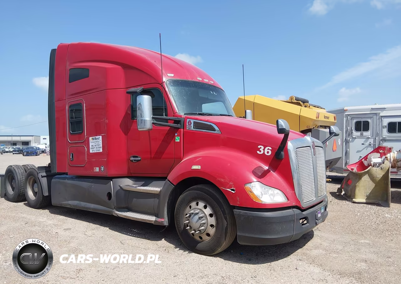 2018 Kenworth T680 VIN:1XKYDP9X5JJ169317 - 13