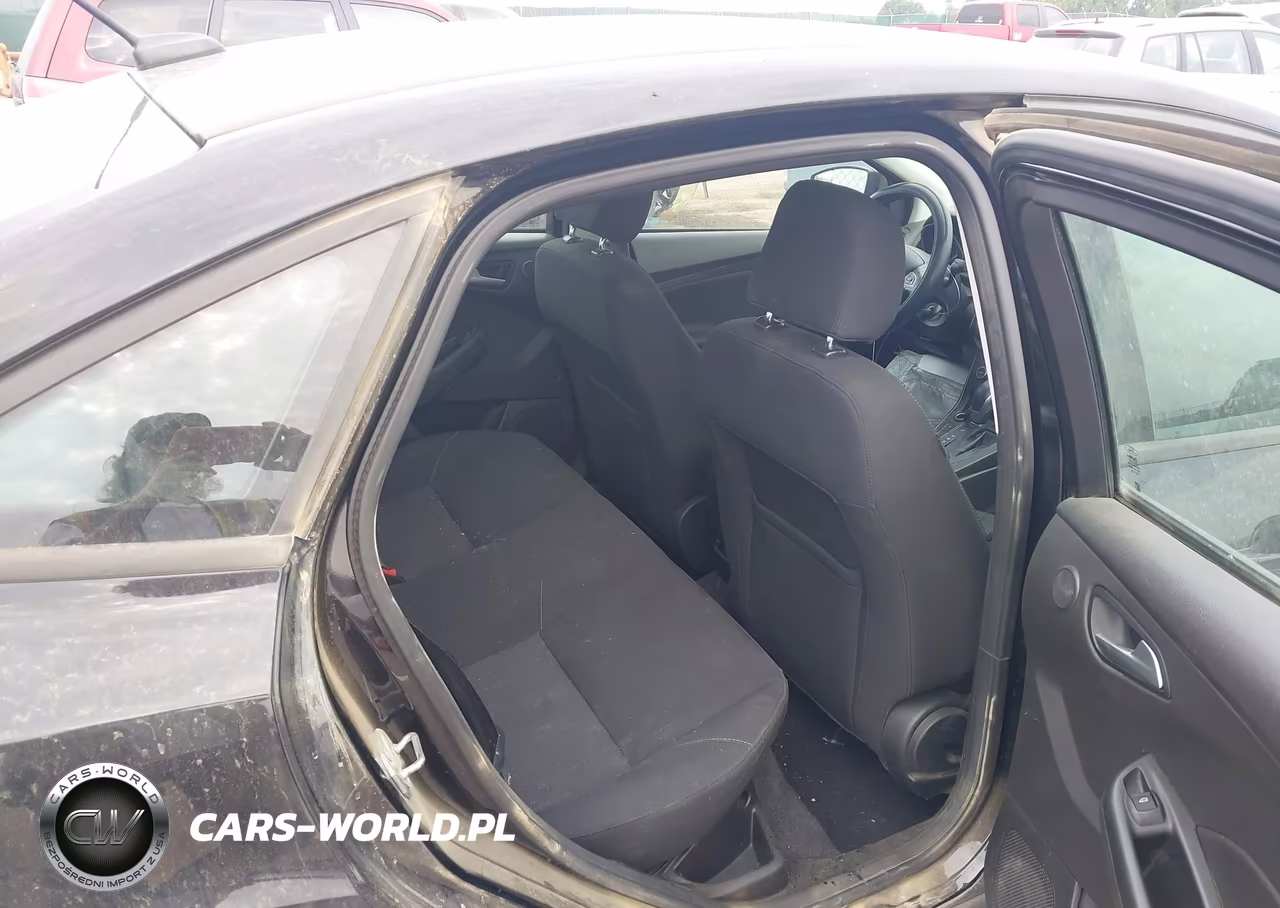 2017 Ford Focus Sel VIN:1FADP3H2XHL237423 - 8