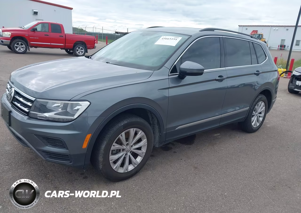 2018 Volkswagen Tiguan 2.0T Se-2.0T Sel VIN:3VV2B7AX4JM068759 - 2