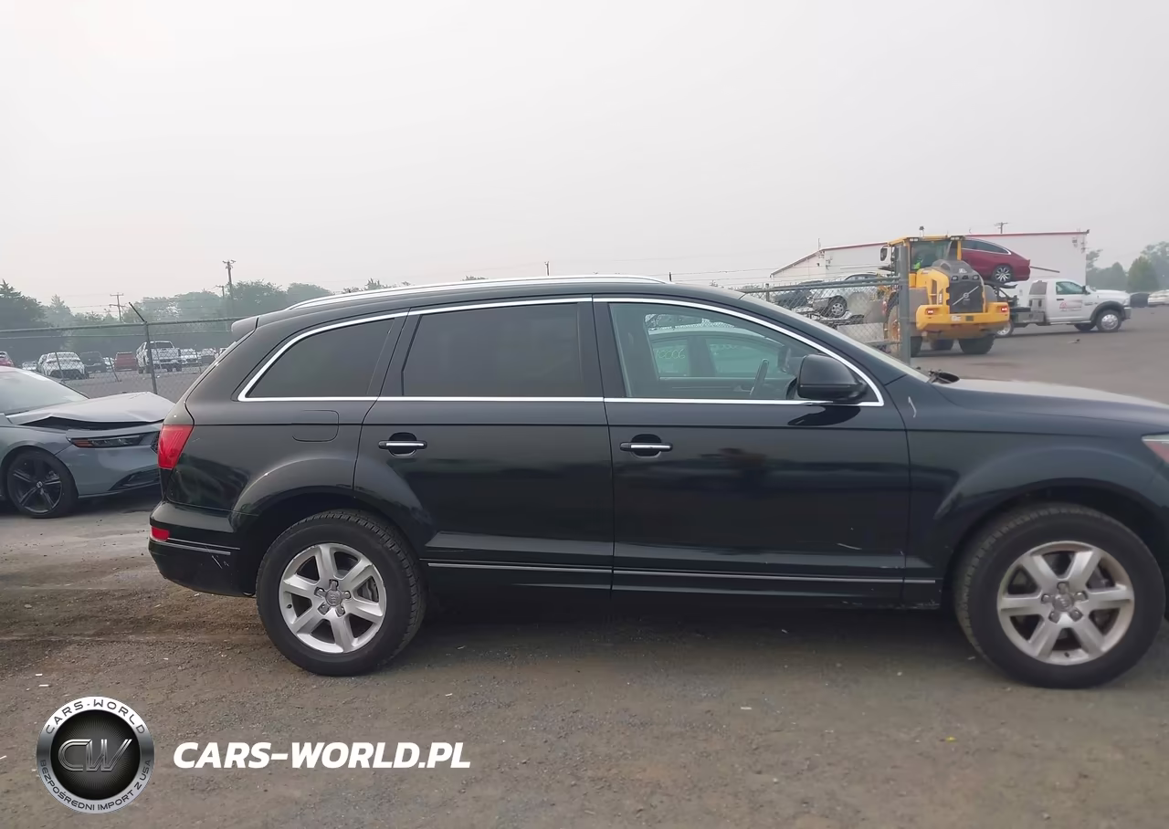 2015 Audi Q7 3.0T Premium VIN:WA1CGAFE0FD007933 - 13
