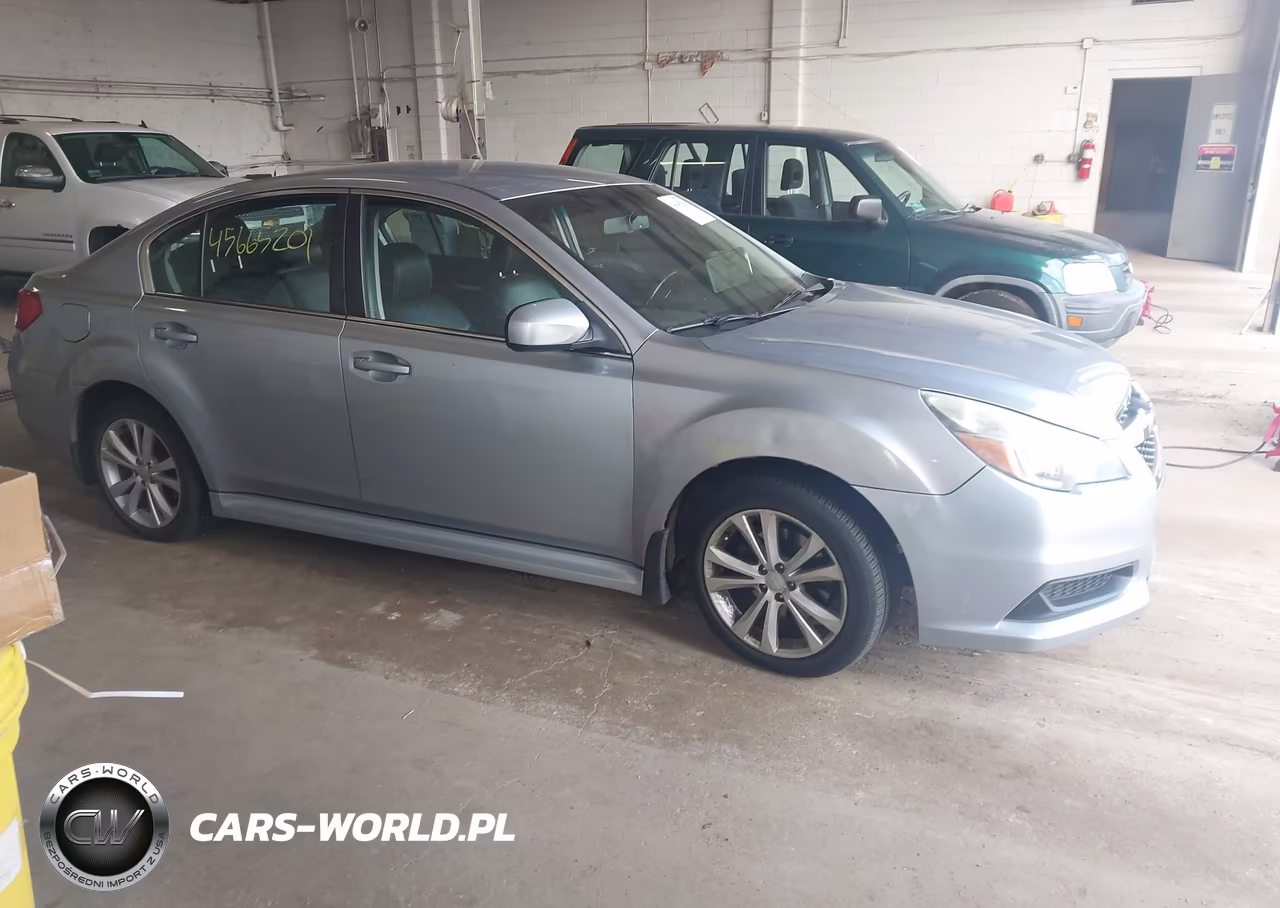 2013 Subaru Legacy 2.5I Premium