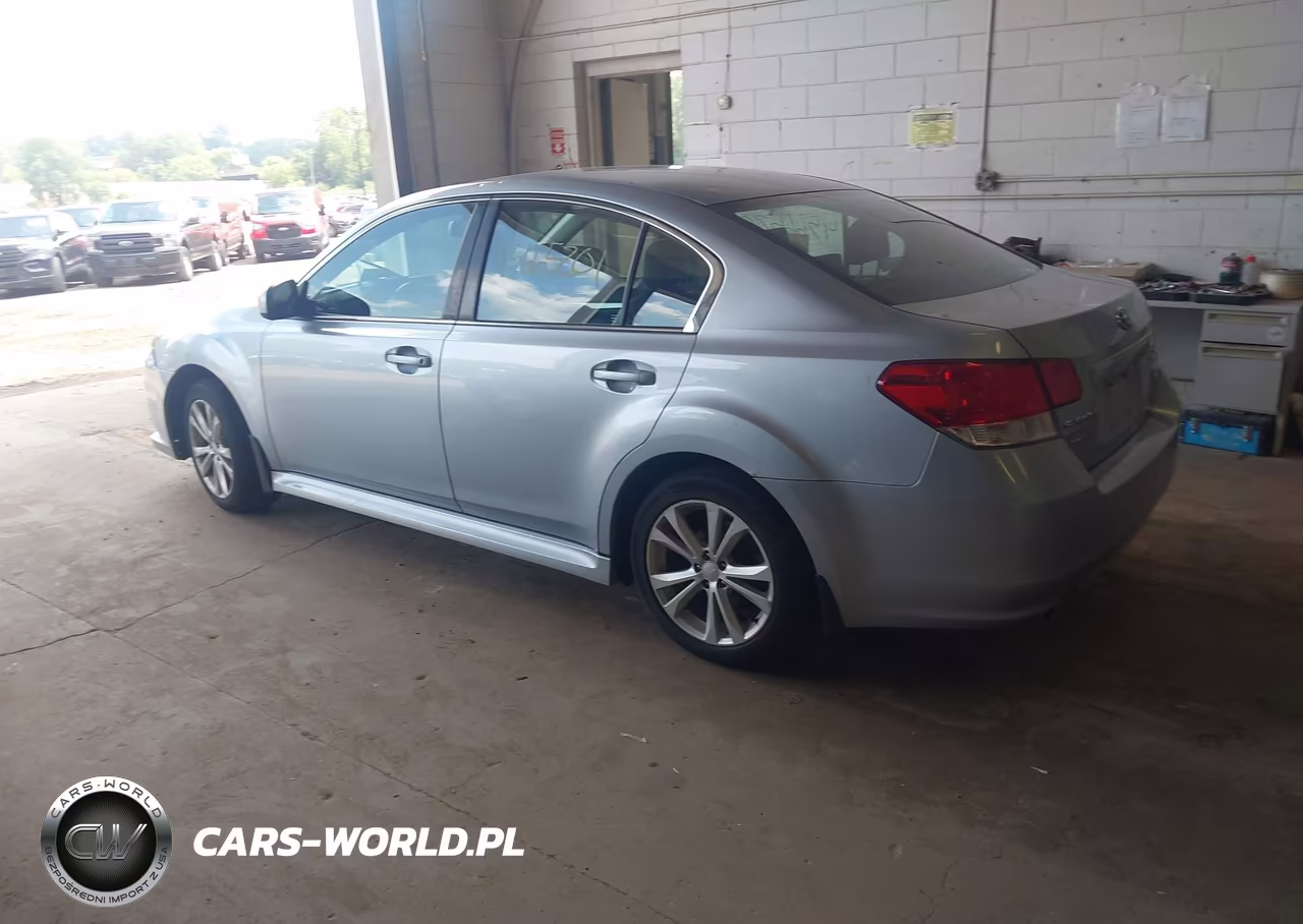 2013 Subaru Legacy 2.5I Premium VIN:4S3BMCC6XD3028035 - 3