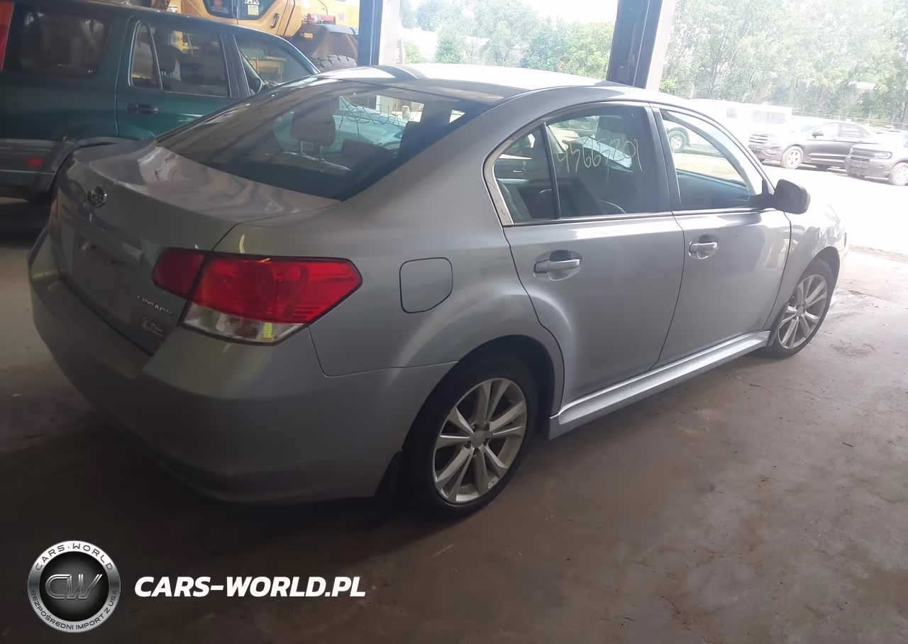 2013 Subaru Legacy 2.5I Premium VIN:4S3BMCC6XD3028035 - 4