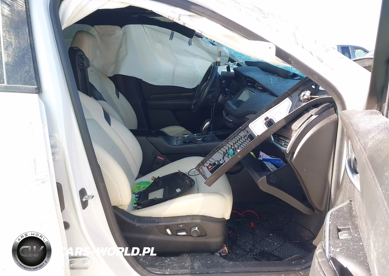 2019 Cadillac Xt4 Sport VIN:1GYFZFR49KF229232 - 5