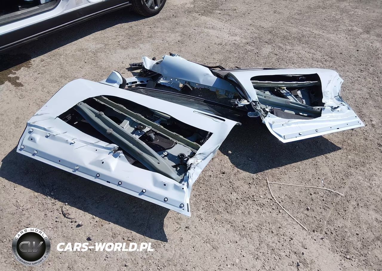2026 Cadillac Optiq Luxury VIN:3GYK3BM5XTS176420 - 23