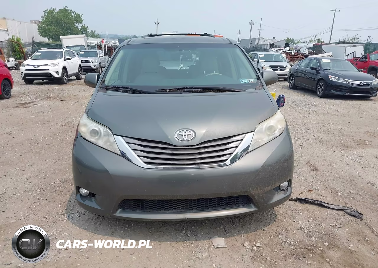 2013 Toyota Sienna Xle V6 8 Passenger VIN:5TDYK3DC2DS297715 - 12