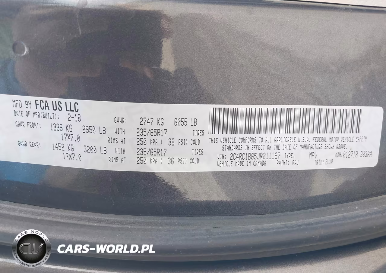 2018 Chrysler Pacifica Touring L VIN:2C4RC1BG5JR211197 - 9